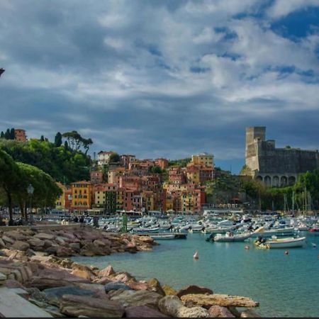 Casa Sofia La Spezia Apartment ภายนอก รูปภาพ